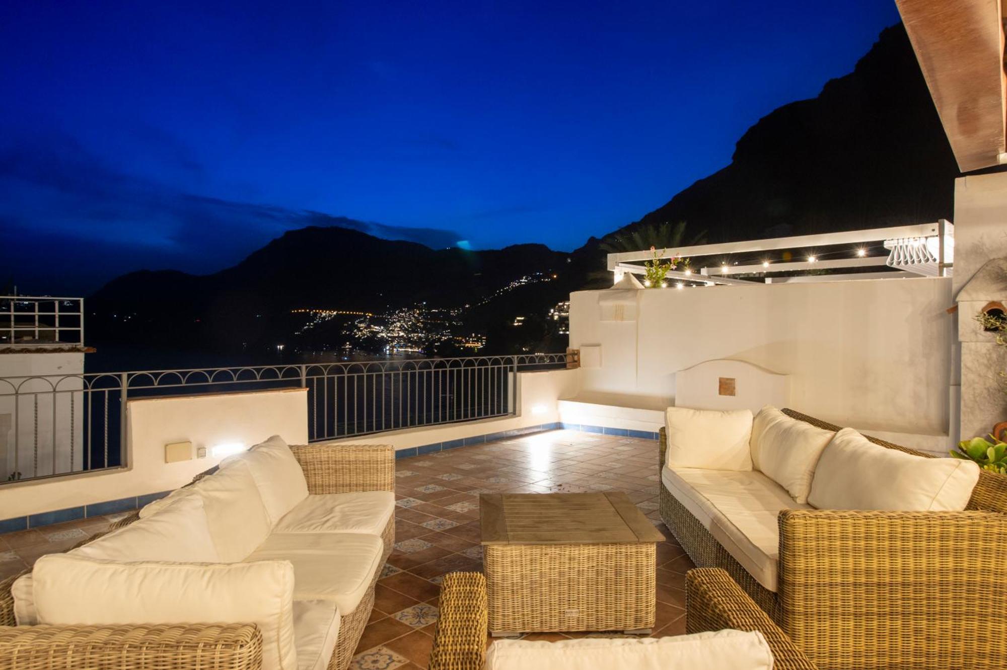 Villa Casa Ella With Private Parking à Praiano Extérieur photo